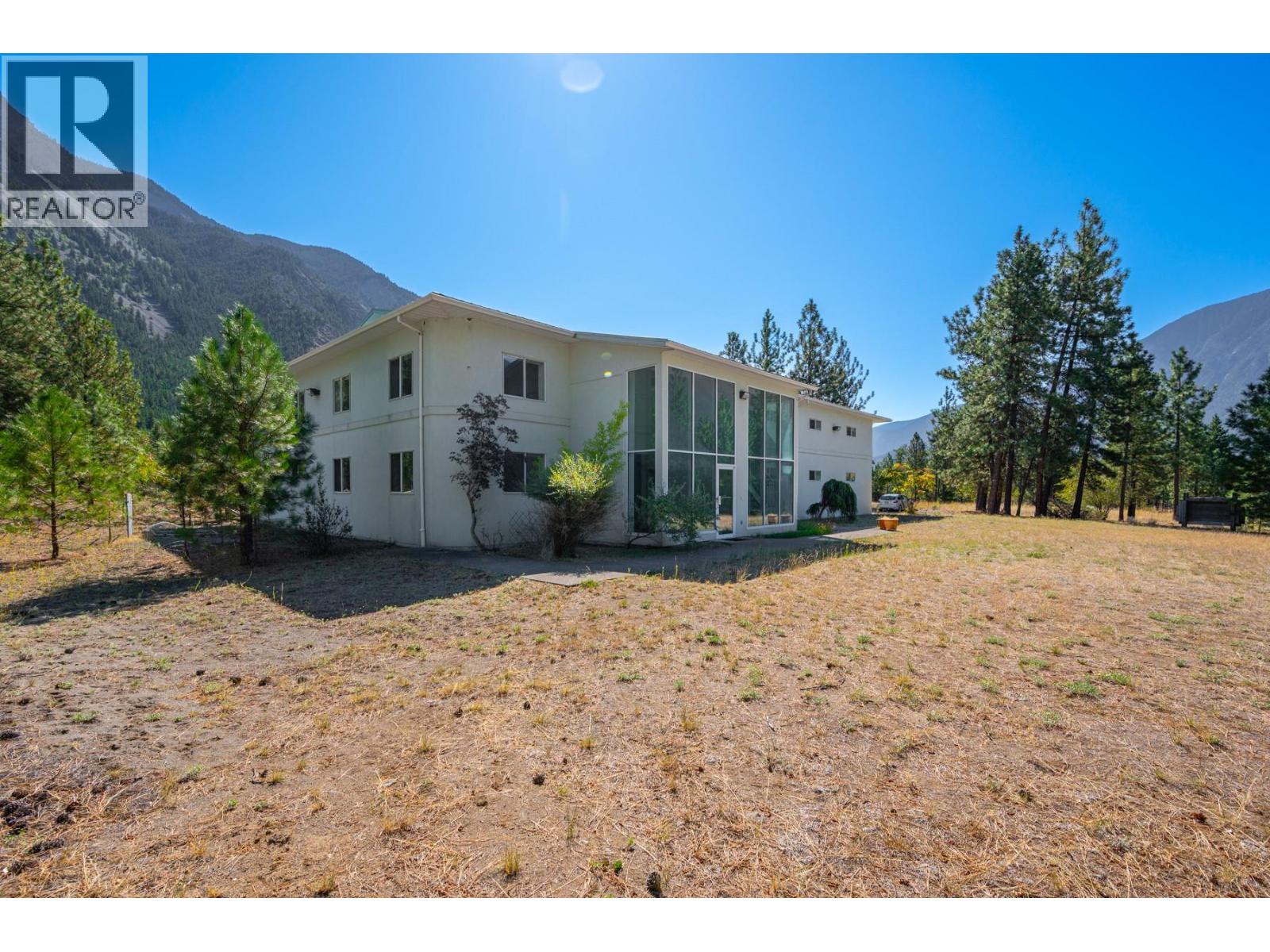 285 Jones Road, Lillooet, British Columbia  V0K 1V0 - Photo 4 - 10369168