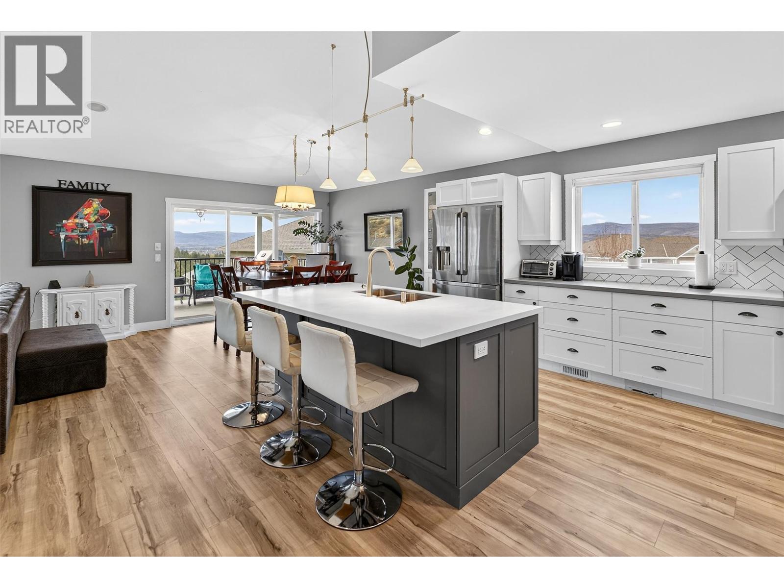 5168 Sandhills Drive, Kelowna, British Columbia  V1X 7Y7 - Photo 5 - 10369107