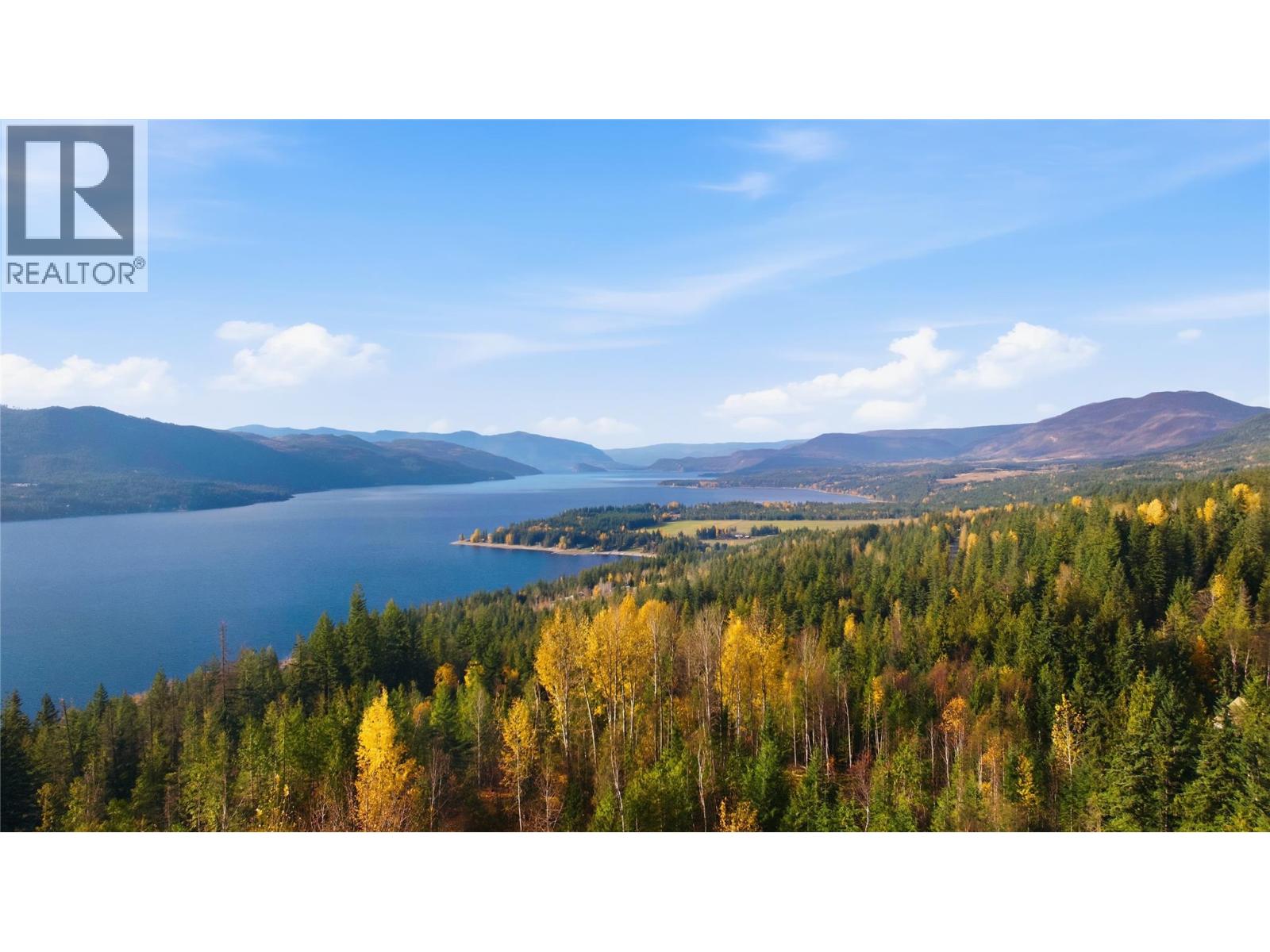 7636 Mountain Drive, Anglemont, British Columbia  V0E 1M8 - Photo 15 - 10369033