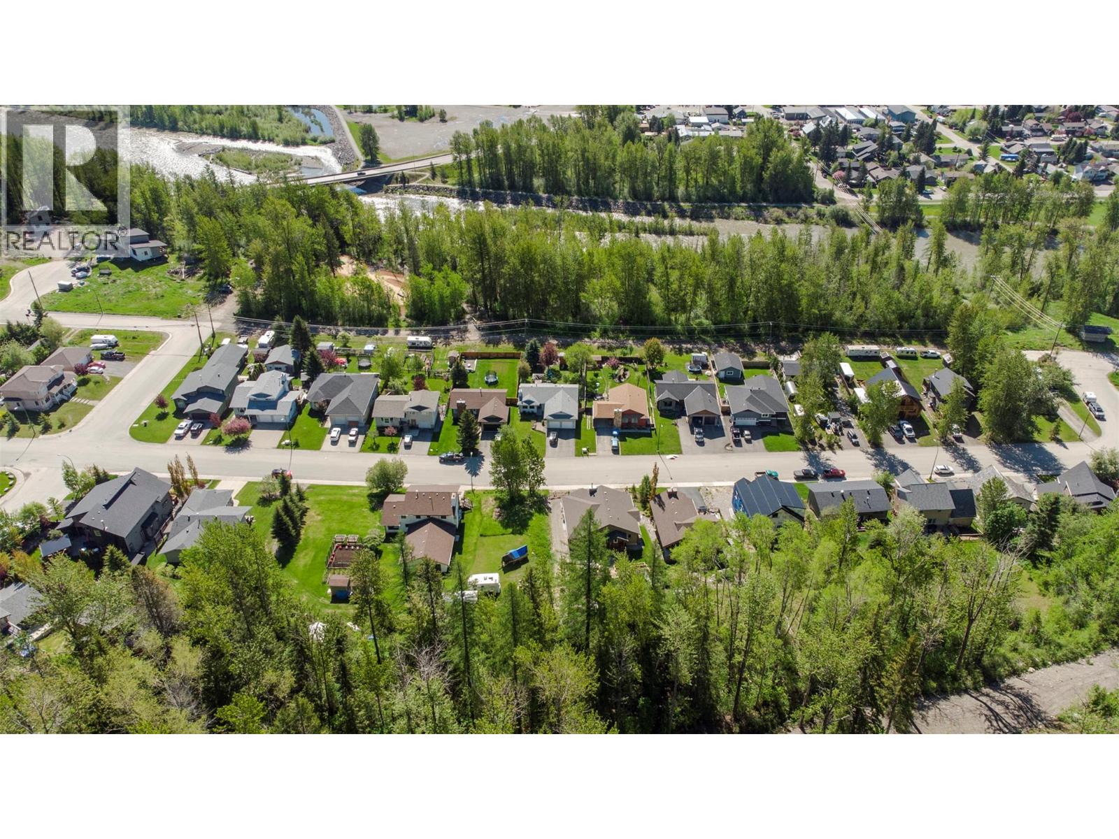 30 Aspen Crescent, Fernie, British Columbia  V0B 1M5 - Photo 11 - 10369063