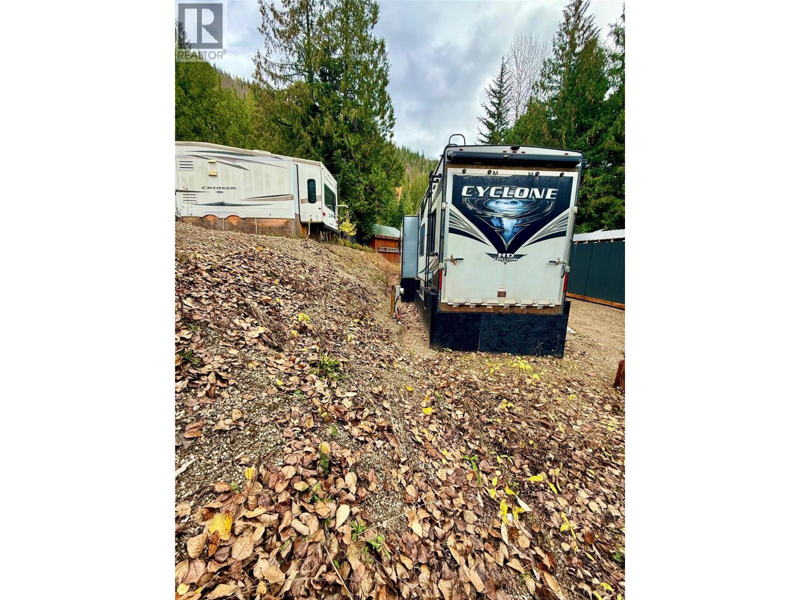 4955 Camp Creek Road Lot# 16, Revelstoke, British Columbia  V0E 2J0 - Photo 5 - 10366451