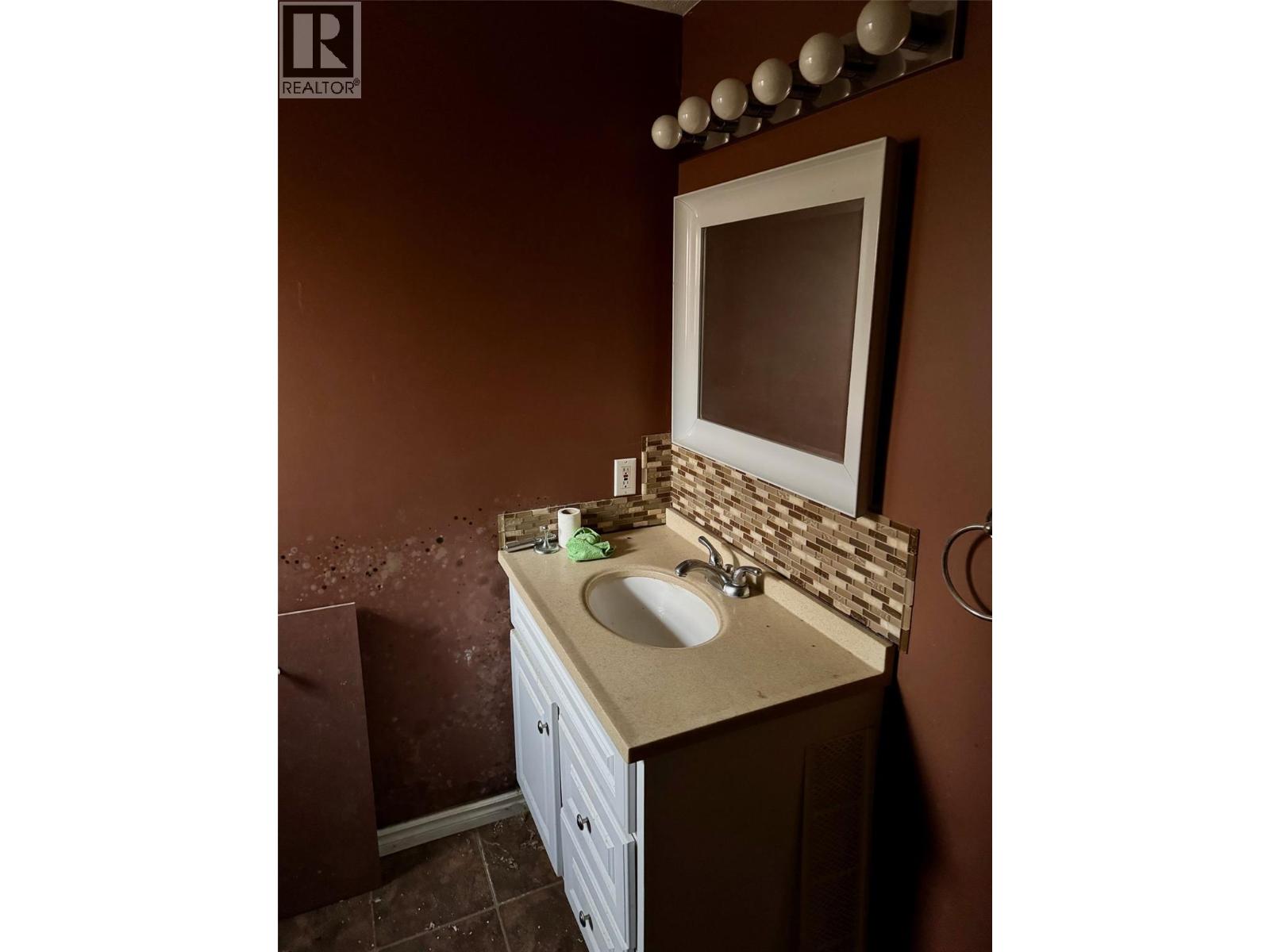 3701 3 Highway Unit# 1, Erickson, British Columbia  V0B 1G1 - Photo 12 - 10369022