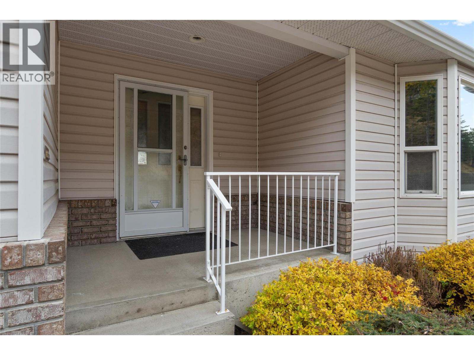 2022 Pacific Way Unit# 27, Kamloops, British Columbia  V1S 1T1 - Photo 12 - 10369171
