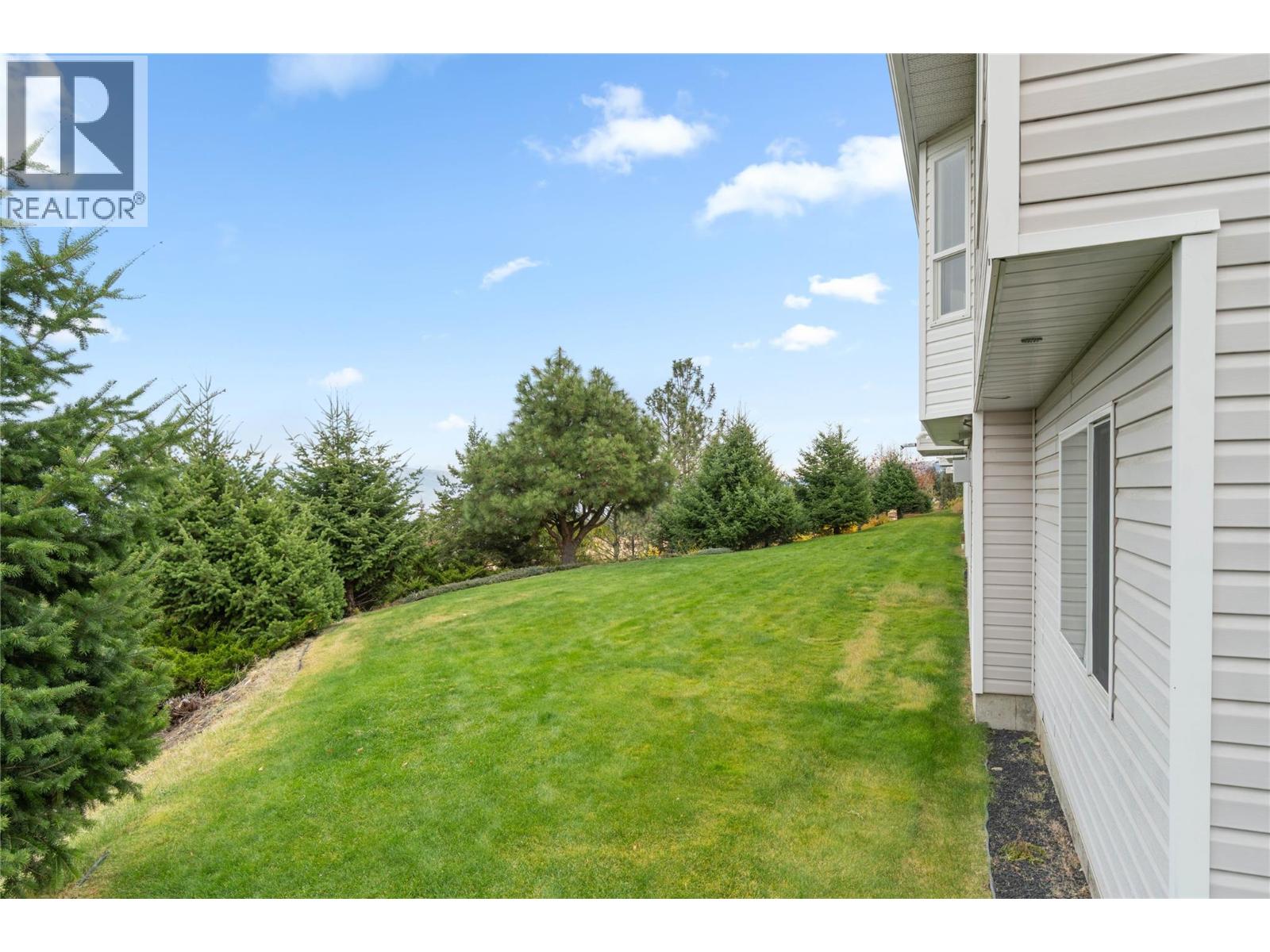 2022 Pacific Way Unit# 27, Kamloops, British Columbia  V1S 1T1 - Photo 14 - 10369171