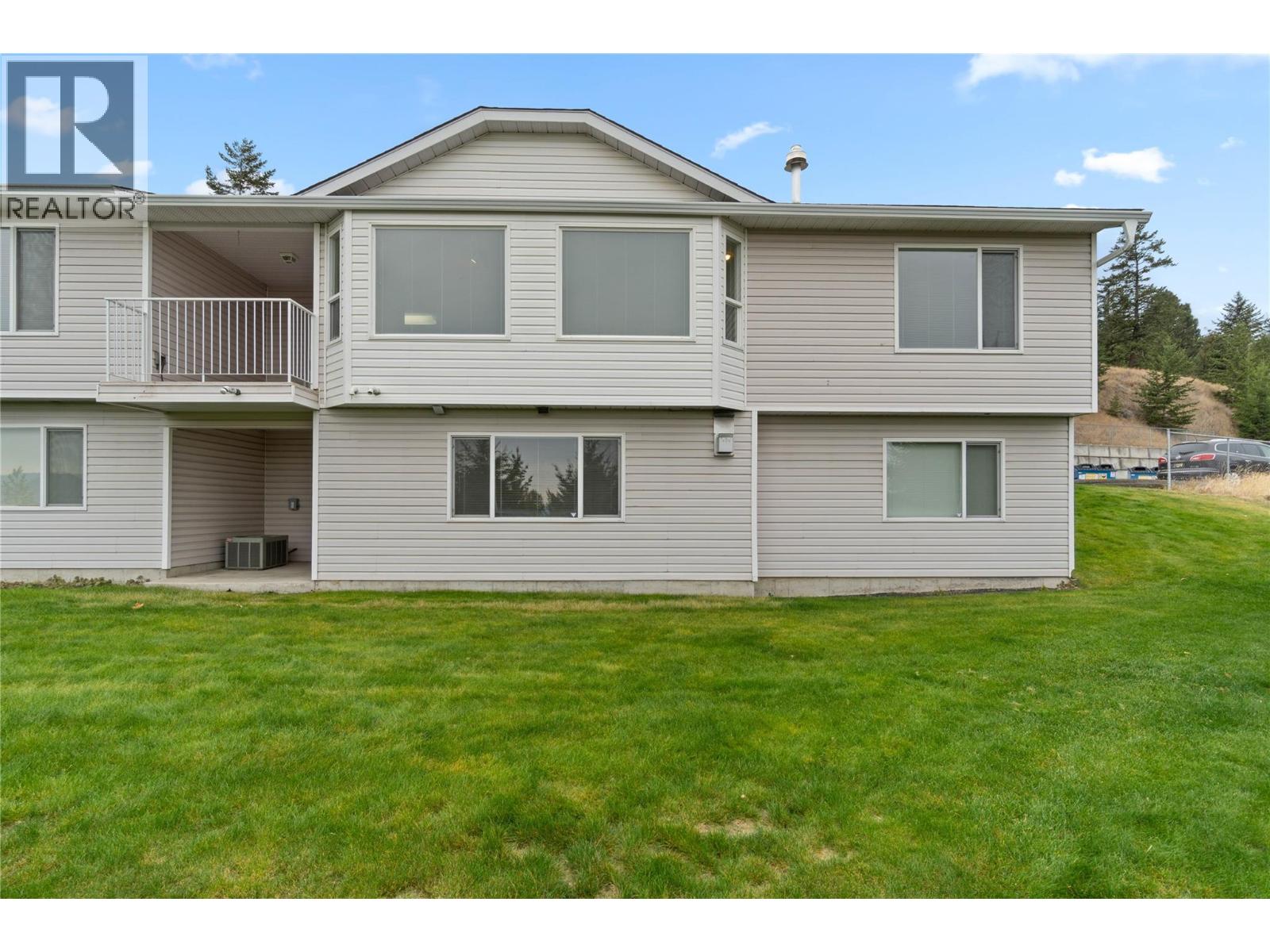 2022 Pacific Way Unit# 27, Kamloops, British Columbia  V1S 1T1 - Photo 15 - 10369171