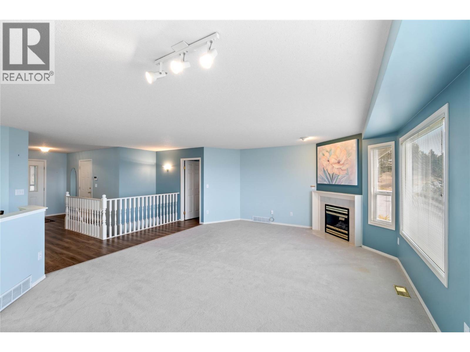 2022 Pacific Way Unit# 27, Kamloops, British Columbia  V1S 1T1 - Photo 28 - 10369171