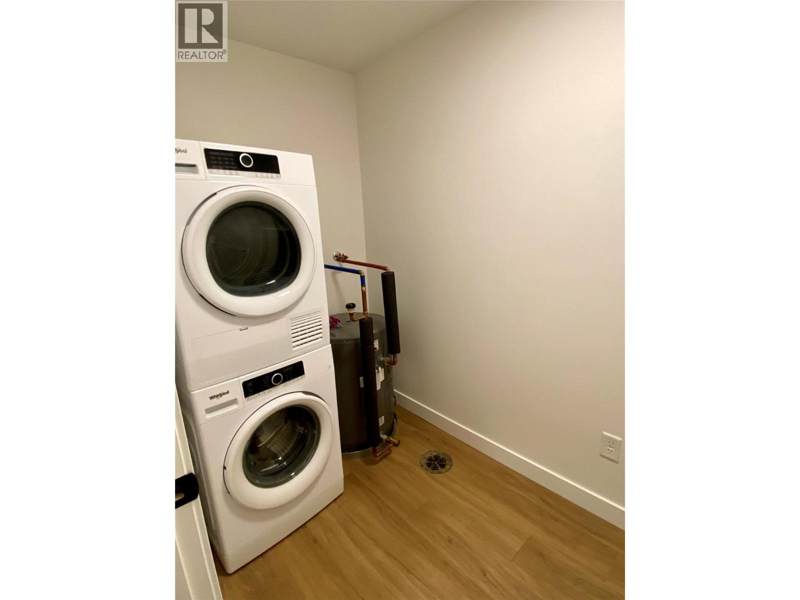 514 Victoria Street Unit# 404, Nelson, British Columbia  V1L 4K8 - Photo 11 - 10369127