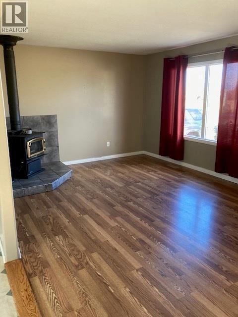 1409 115 Avenue, Dawson Creek, British Columbia  V1G 3C4 - Photo 3 - 10369203