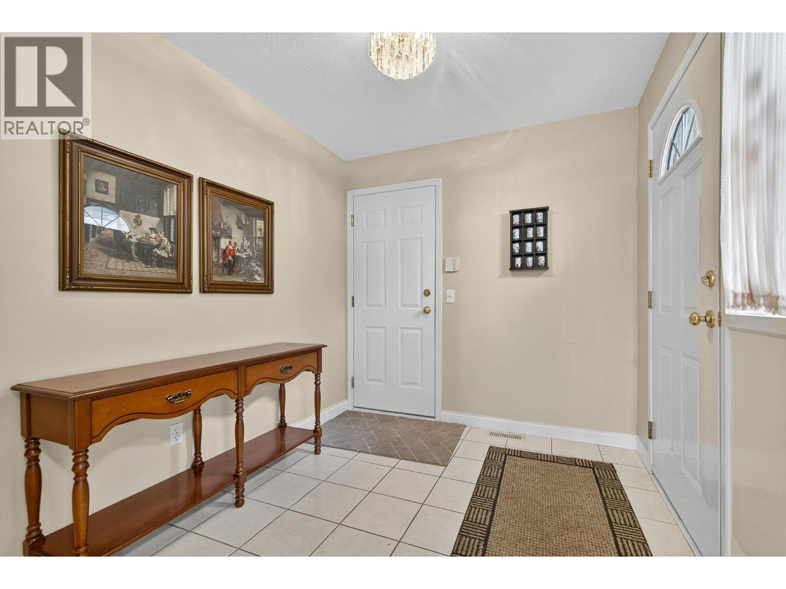 1800 Parkview Crescent Unit# 10 Lot# 10, Kelowna, British Columbia  V1X 7G6 - Photo 4 - 10369183