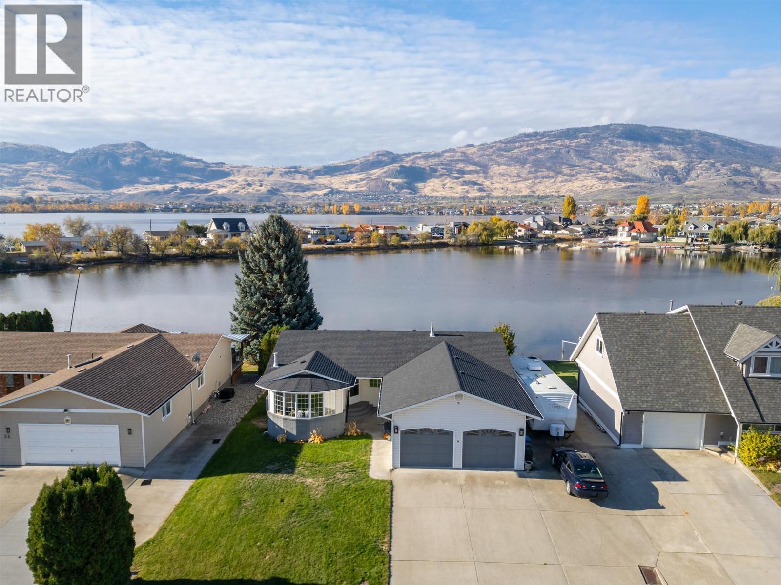 38 Bayview Crescent, Osoyoos, British Columbia  V0H 1V6 - Photo 2 - 10369265