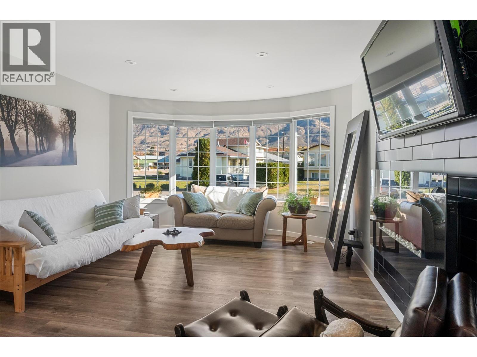 38 Bayview Crescent, Osoyoos, British Columbia  V0H 1V6 - Photo 8 - 10369265