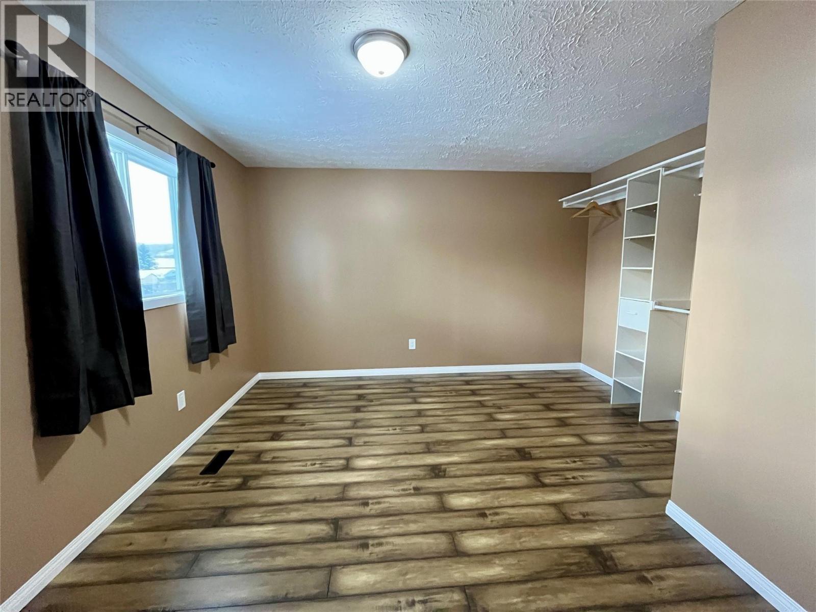 128 Spieker Avenue, Tumbler Ridge, British Columbia  V0C 2W0 - Photo 10 - 10369245