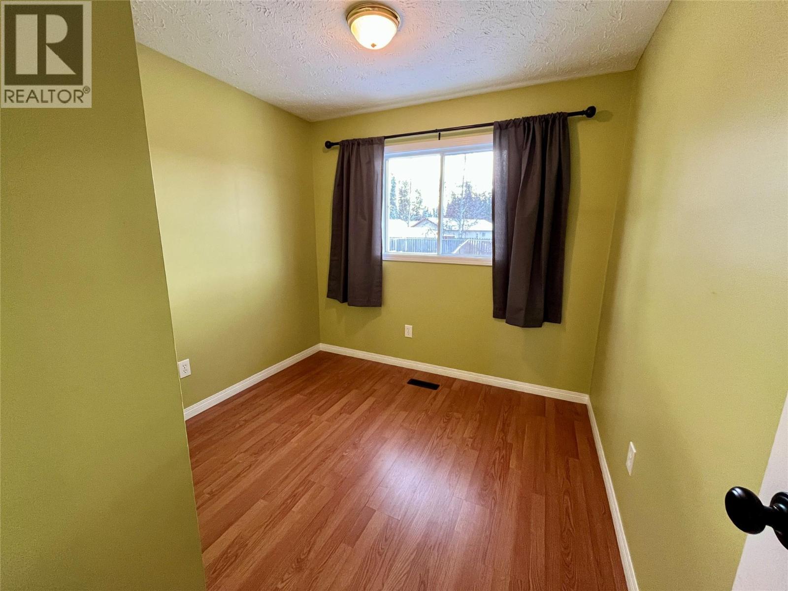 128 Spieker Avenue, Tumbler Ridge, British Columbia  V0C 2W0 - Photo 12 - 10369245