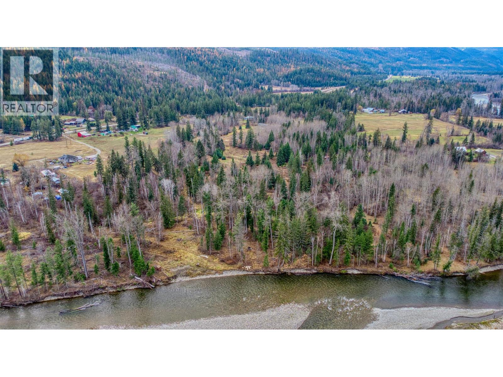 1385 6 Highway, Cherryville, British Columbia  V0E 2G1 - Photo 28 - 10369161
