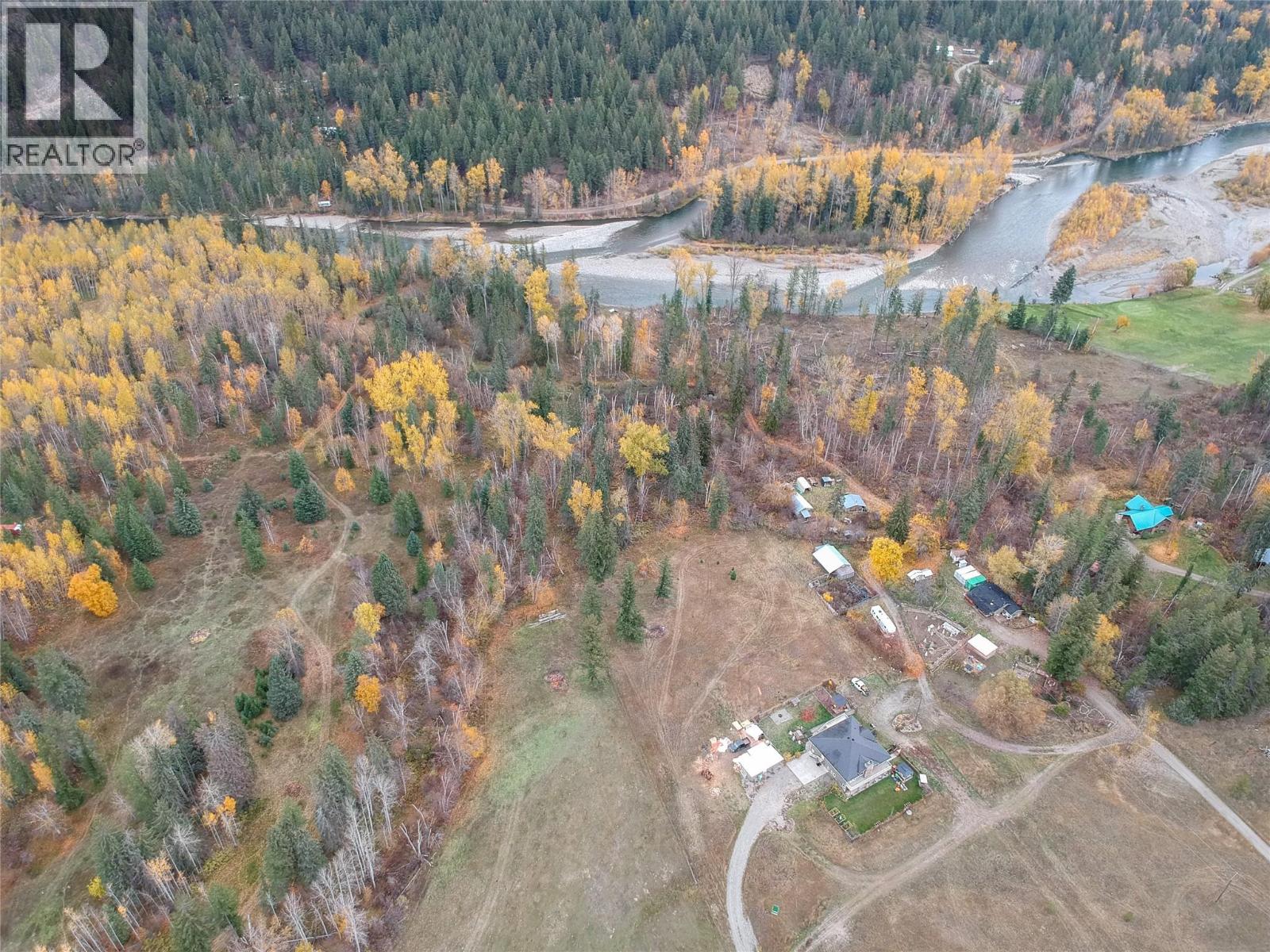 1385 6 Highway, Cherryville, British Columbia  V0E 2G1 - Photo 34 - 10369161