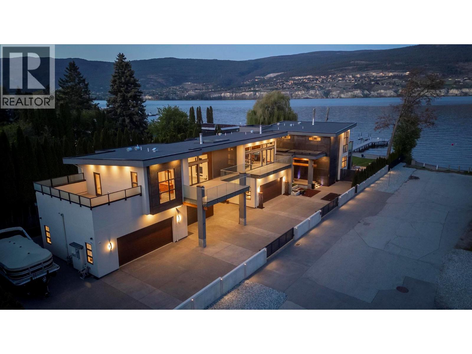 704 Stonor Street, Summerland, British Columbia  V0H 1Z9 - Photo 1 - 10369159