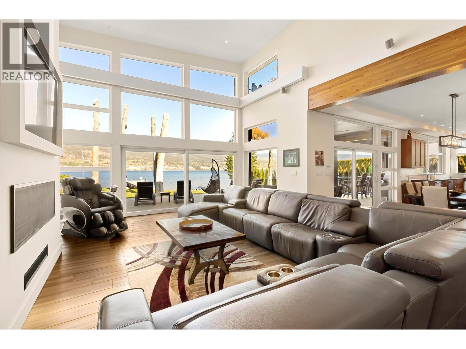 704 Stonor Street, Summerland, British Columbia  V0H 1Z9 - Photo 10 - 10369159