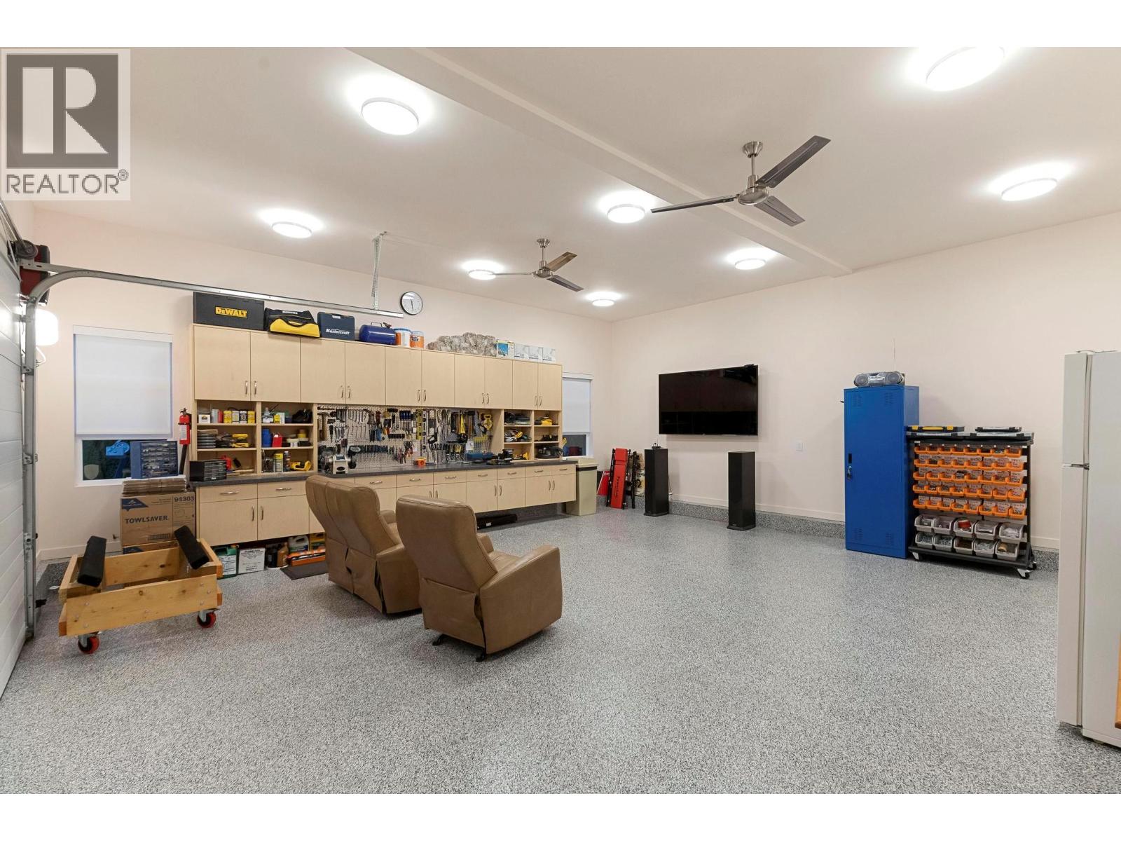 704 Stonor Street, Summerland, British Columbia  V0H 1Z9 - Photo 44 - 10369159