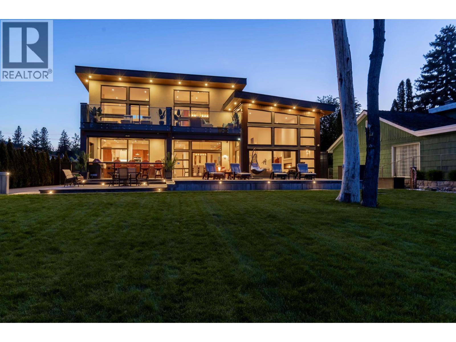 704 Stonor Street, Summerland, British Columbia  V0H 1Z9 - Photo 45 - 10369159