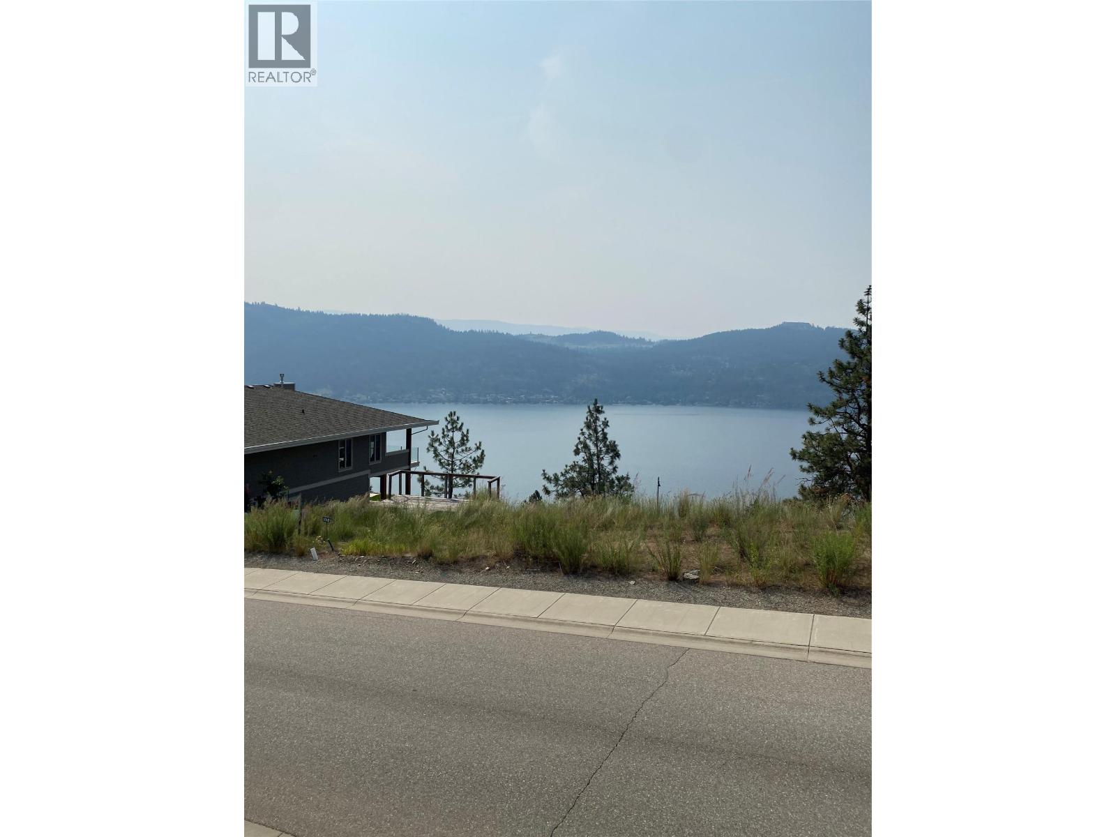 8816 Stonington Road, Vernon, British Columbia  V1H 2K8 - Photo 13 - 10369312