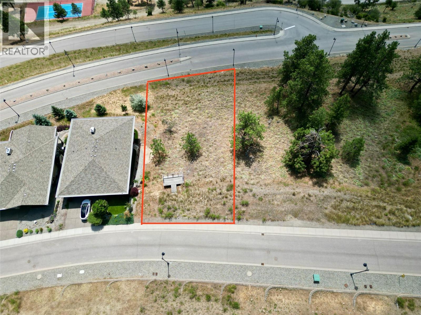 8816 Stonington Road, Vernon, British Columbia  V1H 2K8 - Photo 2 - 10369312