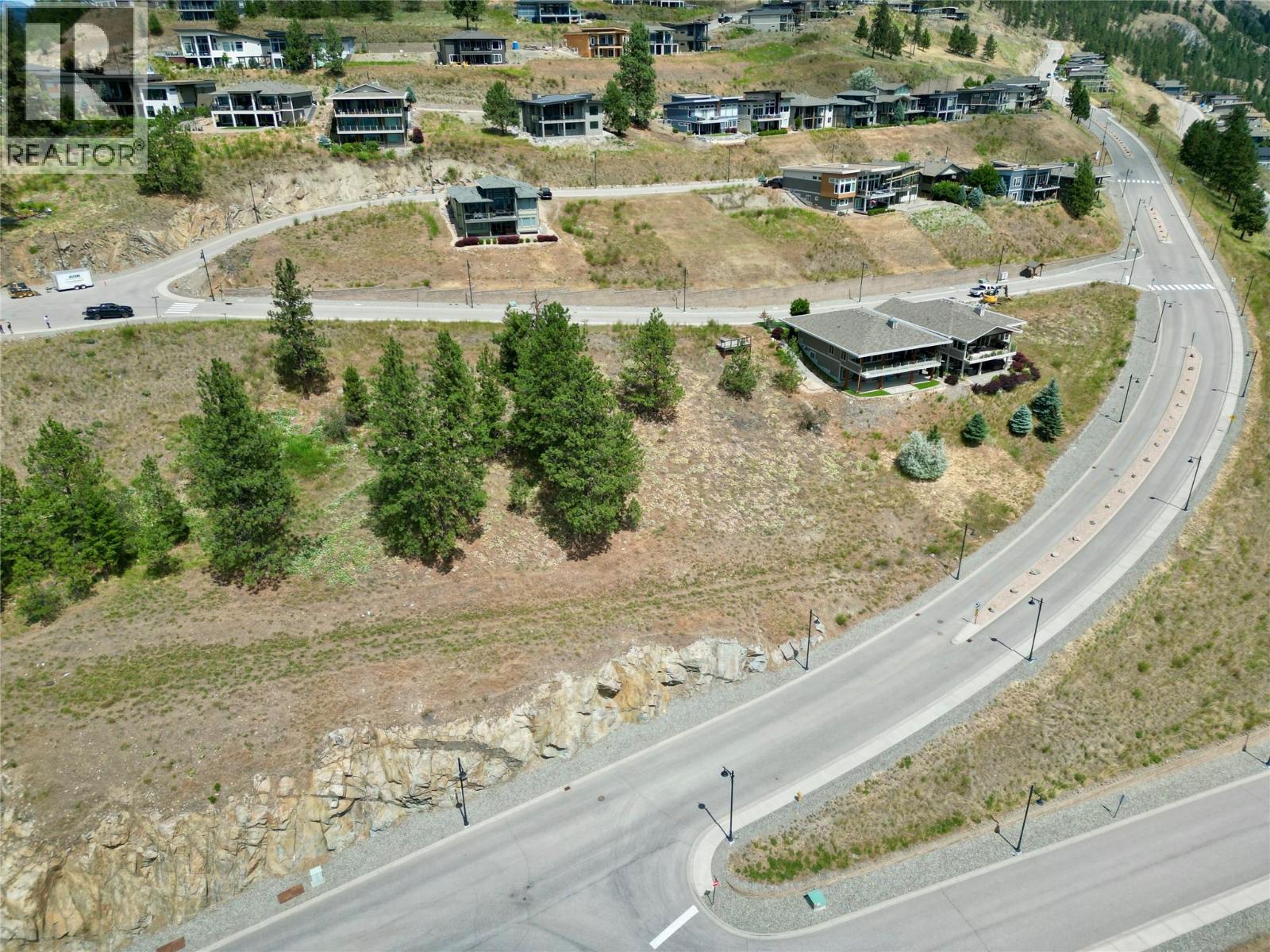 8816 Stonington Road, Vernon, British Columbia  V1H 2K8 - Photo 7 - 10369312