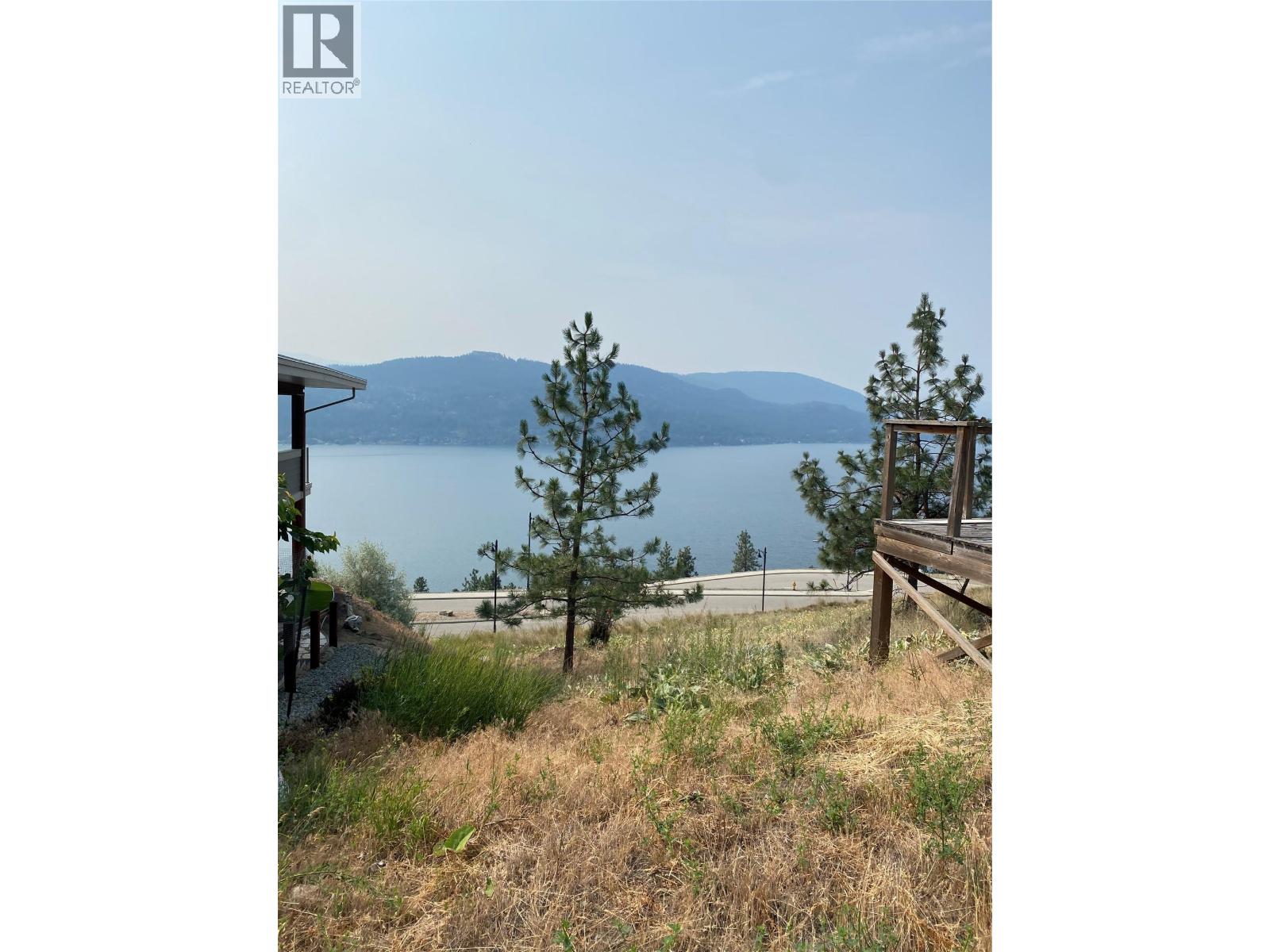 8816 Stonington Road, Vernon, British Columbia  V1H 2K8 - Photo 9 - 10369312