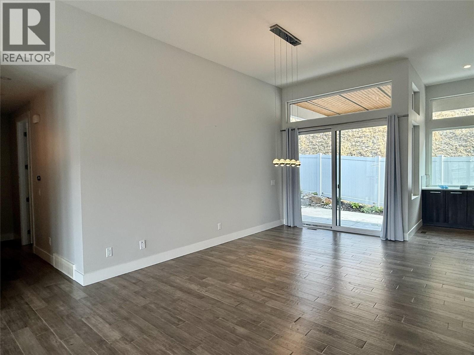 3567 Mckinley Beach Drive, Kelowna, British Columbia  V1V 3G2 - Photo 10 - 10366664