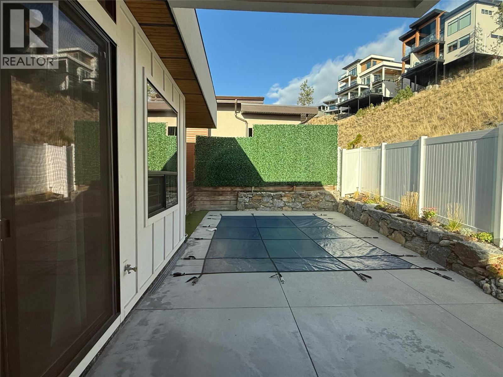 3567 Mckinley Beach Drive, Kelowna, British Columbia  V1V 3G2 - Photo 3 - 10366664