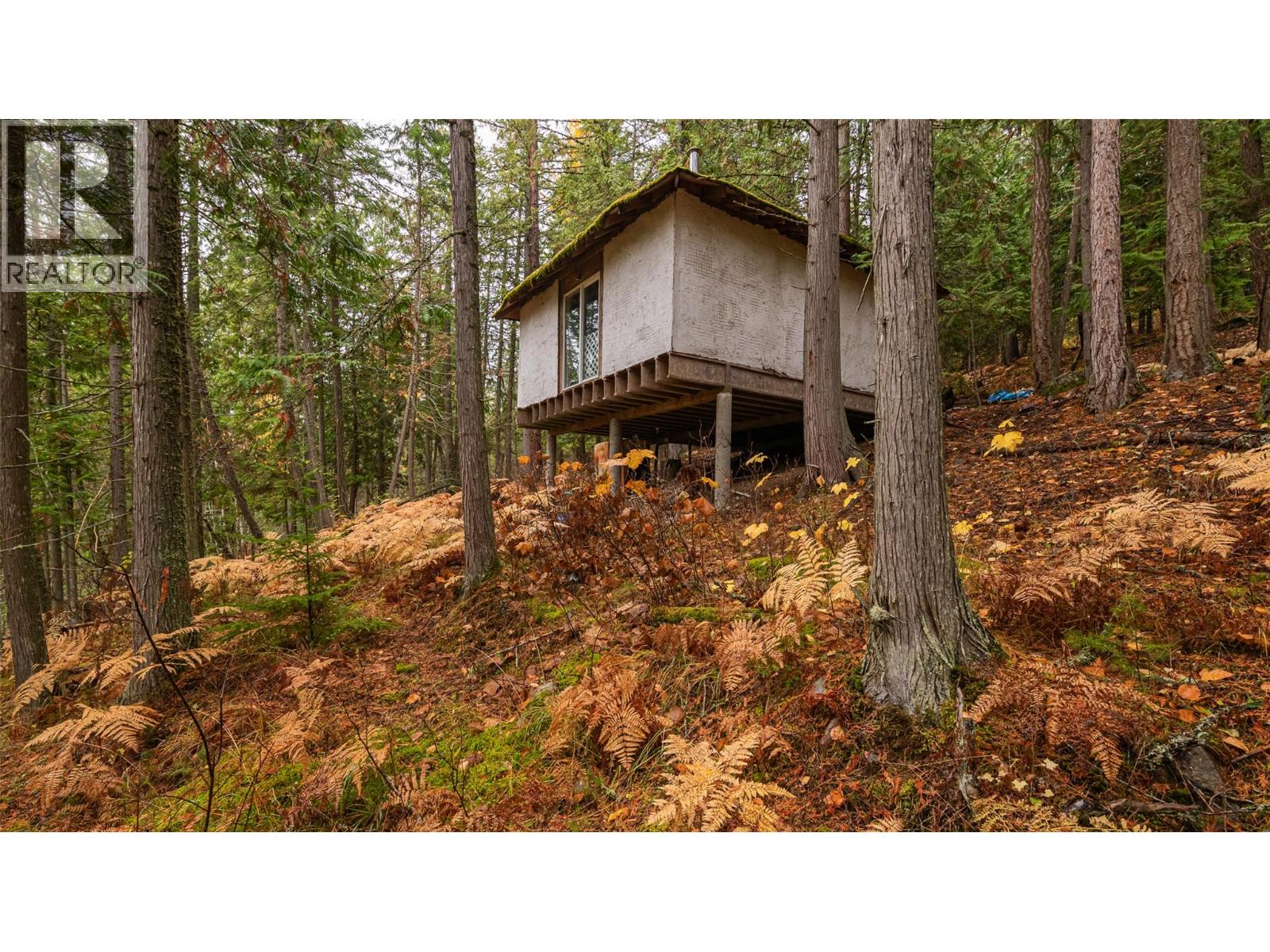 14448 3a Highway, Gray Creek, British Columbia  V0B 1S0 - Photo 19 - 10369291