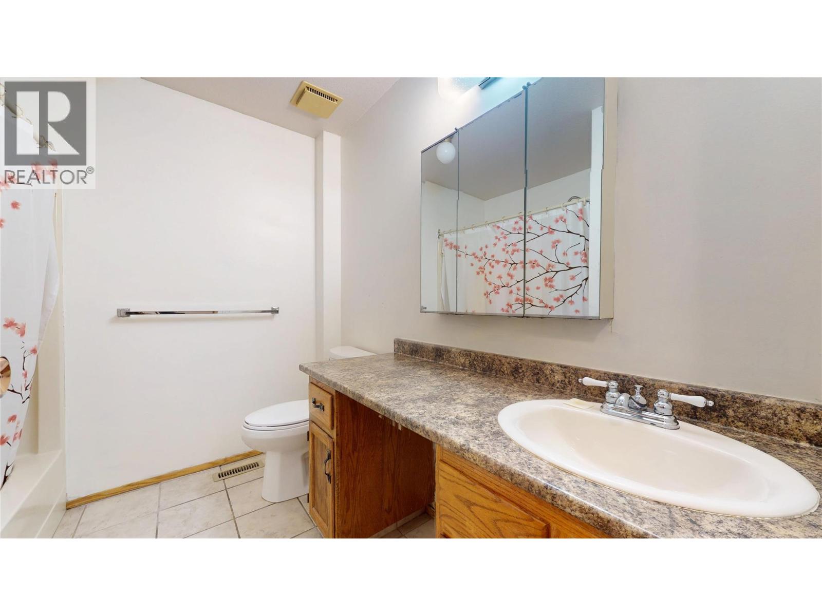2365 12 Street N Unit# 203, Cranbrook, British Columbia  V1C 5T4 - Photo 23 - 10369321