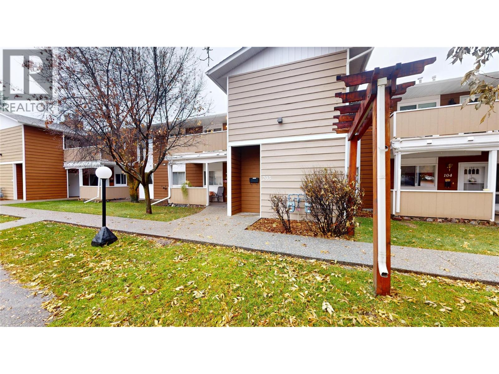 2365 12 Street N Unit# 203, Cranbrook, British Columbia  V1C 5T4 - Photo 3 - 10369321
