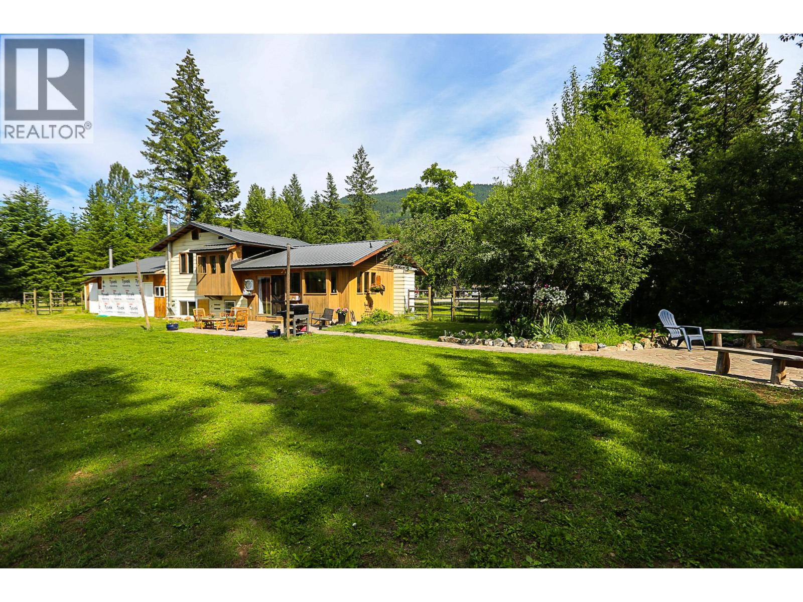 1133 Caroline Road, Clearwater, British Columbia  V0E 1N0 - Photo 29 - 10369356