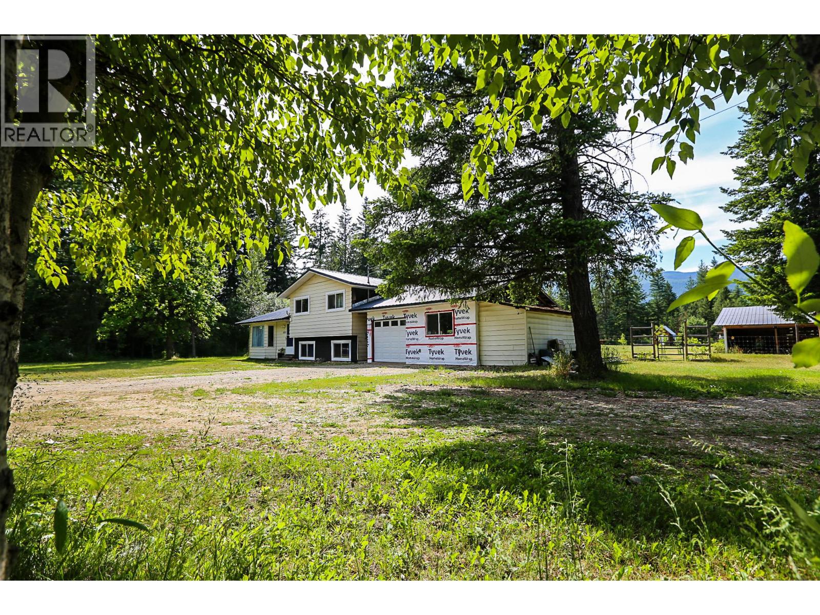 1133 Caroline Road, Clearwater, British Columbia  V0E 1N0 - Photo 40 - 10369356