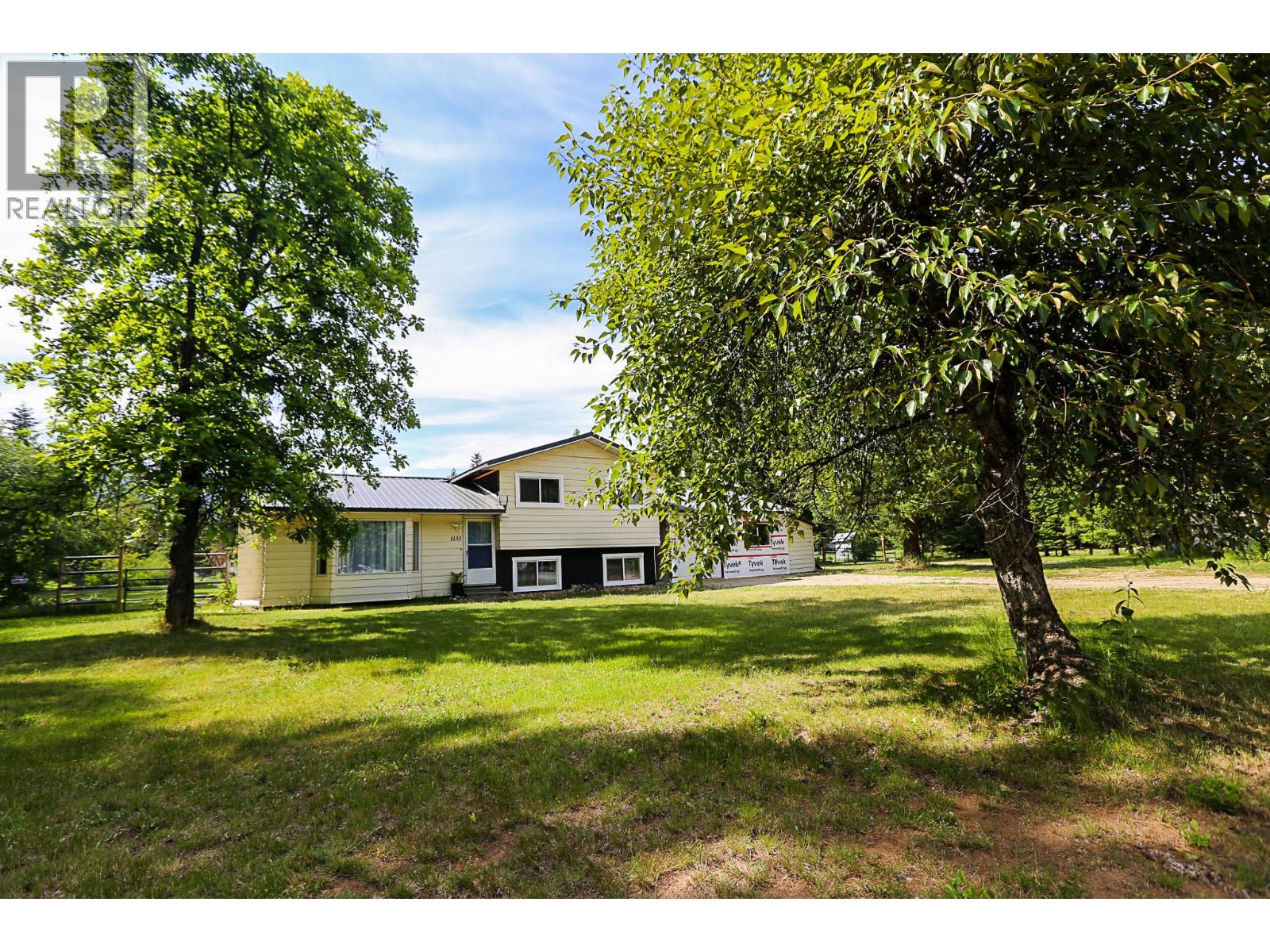 1133 Caroline Road, Clearwater, British Columbia  V0E 1N0 - Photo 5 - 10369356