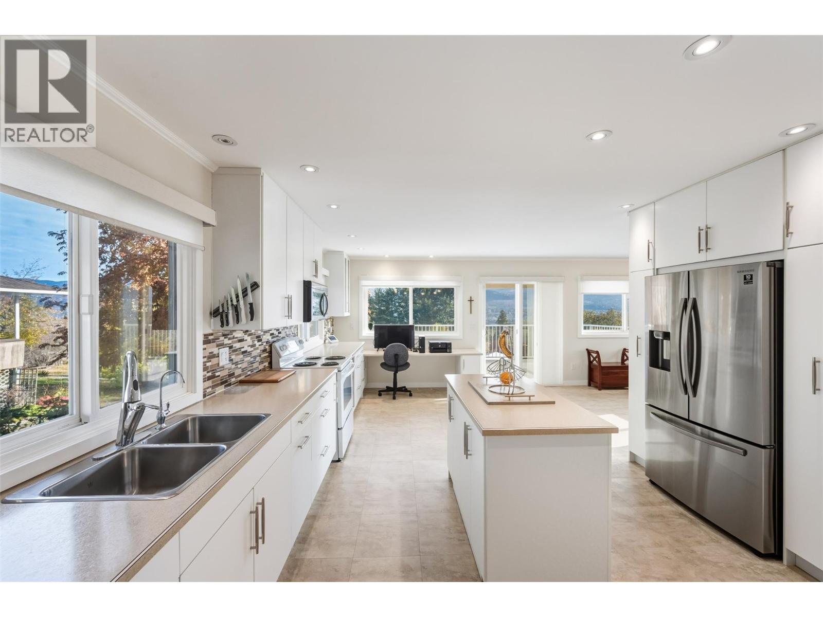 901 Newton Drive, Penticton, British Columbia  V2A 8Z4 - Photo 32 - 10369256