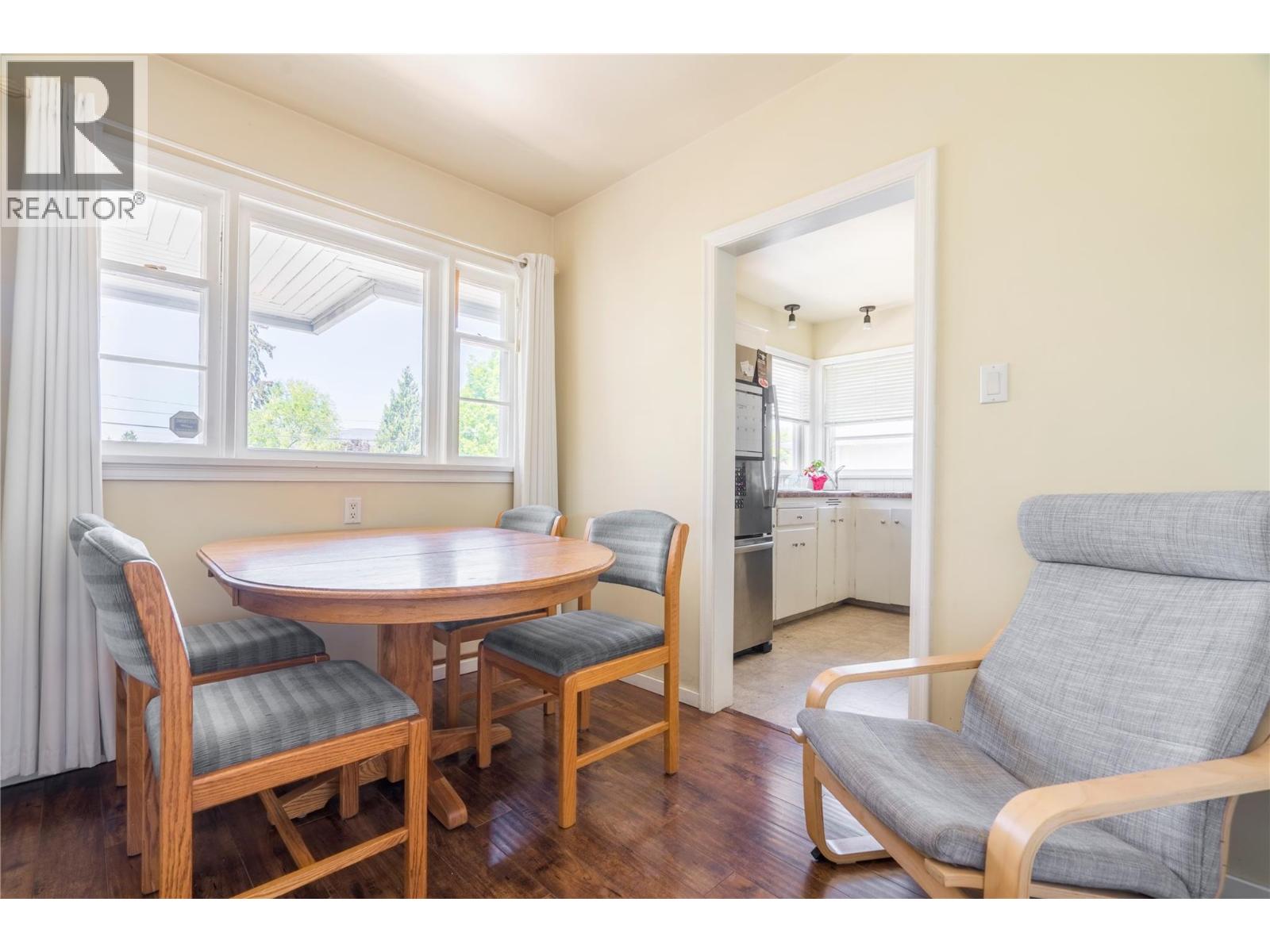 3095 Gordon Drive, Kelowna, British Columbia  V1W 3R1 - Photo 7 - 10369376