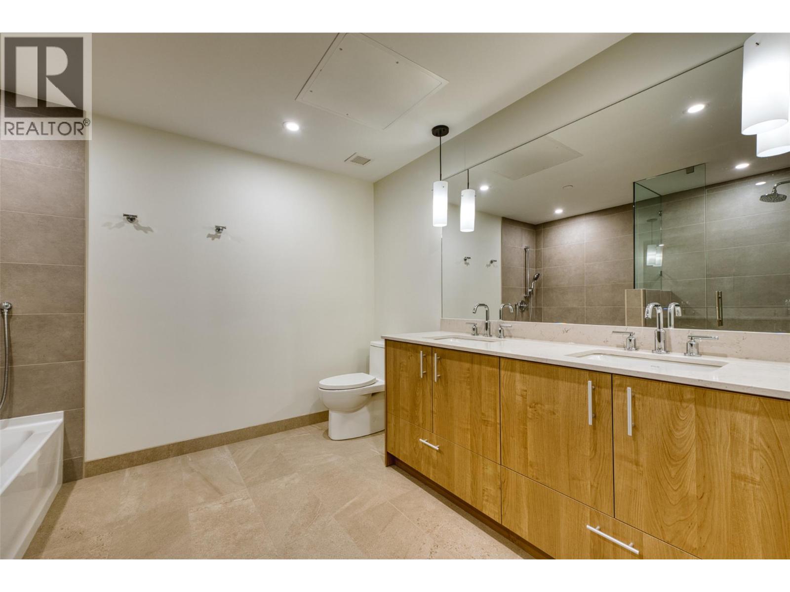 9654 Benchland Drive Unit# 201, Lake Country, British Columbia  V4V 0C5 - Photo 17 - 10369294