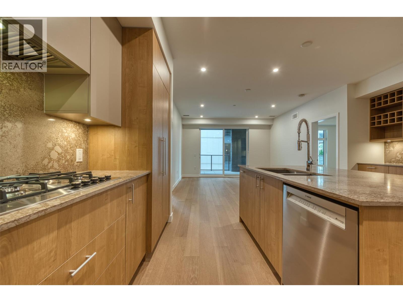 9654 Benchland Drive Unit# 201, Lake Country, British Columbia  V4V 0C5 - Photo 6 - 10369294