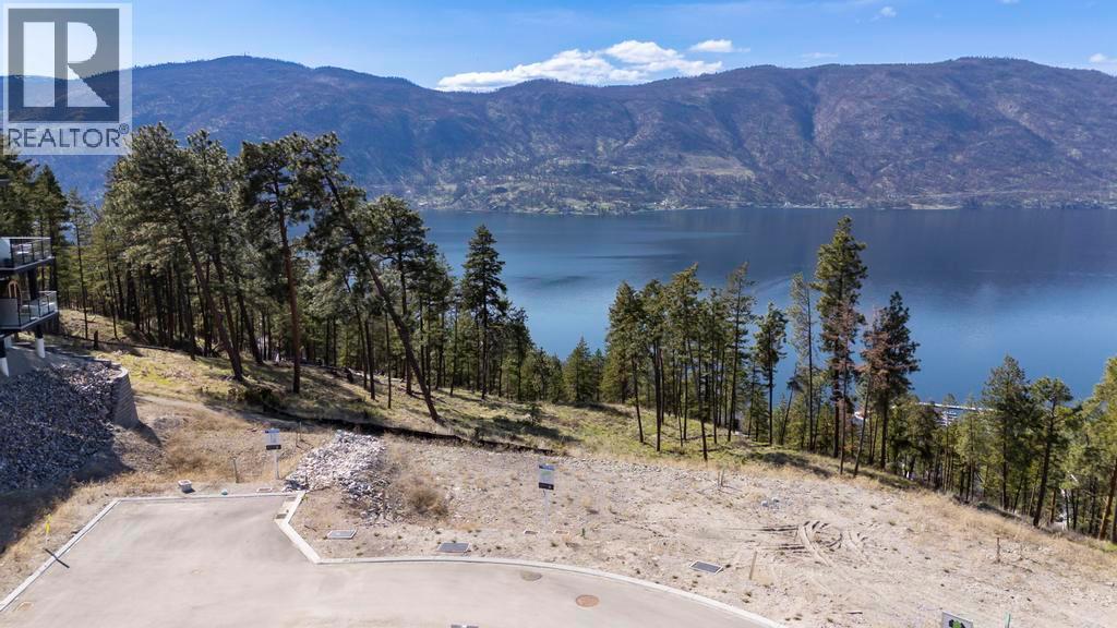 3284 Aspen Lane, Kelowna, British Columbia  V1V 0G8 - Photo 2 - 10369378