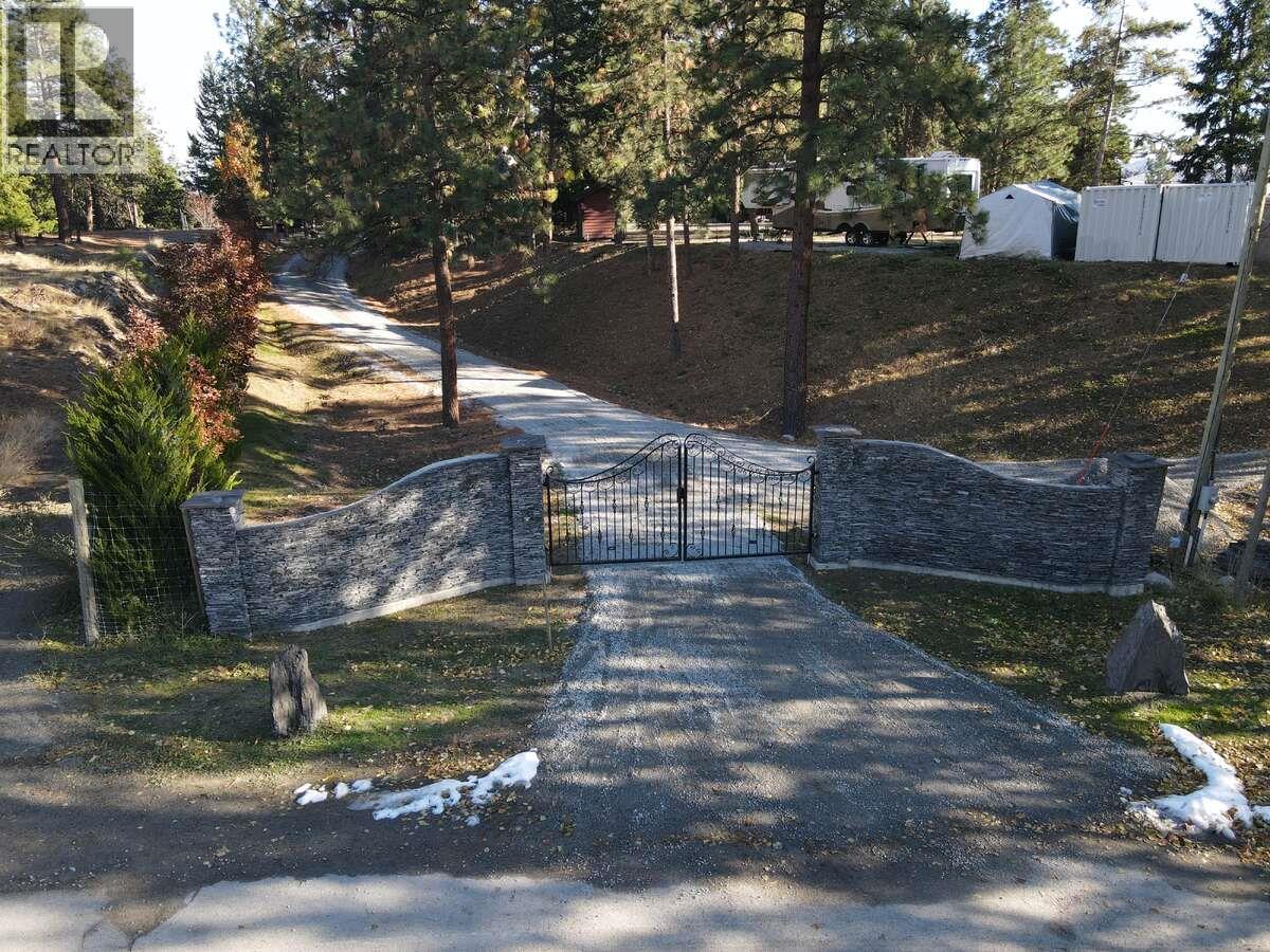 5918 Ehlers Road, Peachland, British Columbia  V0H 1X4 - Photo 11 - 10369404