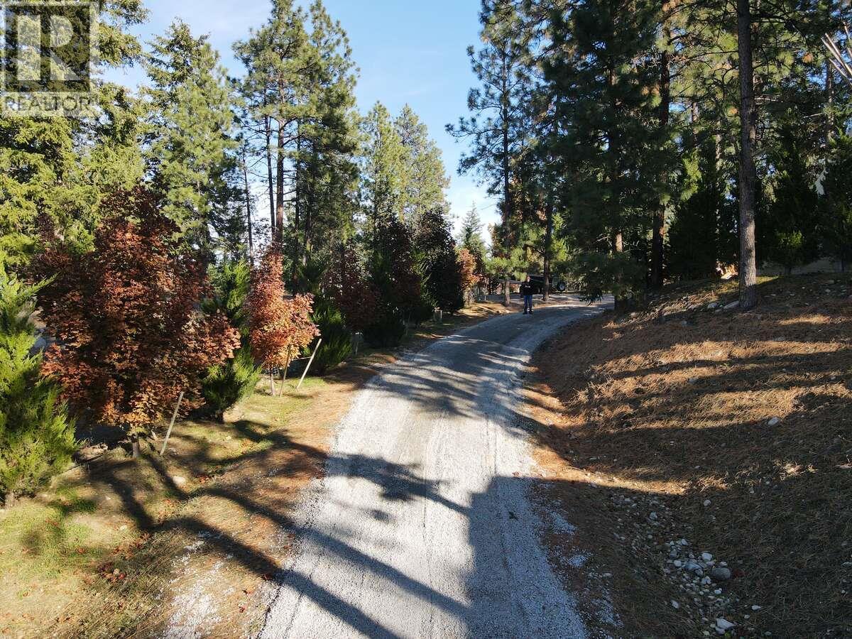 5918 Ehlers Road, Peachland, British Columbia  V0H 1X4 - Photo 12 - 10369404