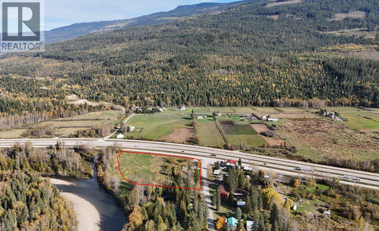 3785 Malakwa Road, Malakwa, British Columbia  V0E 0C4 - Photo 7 - 10369423