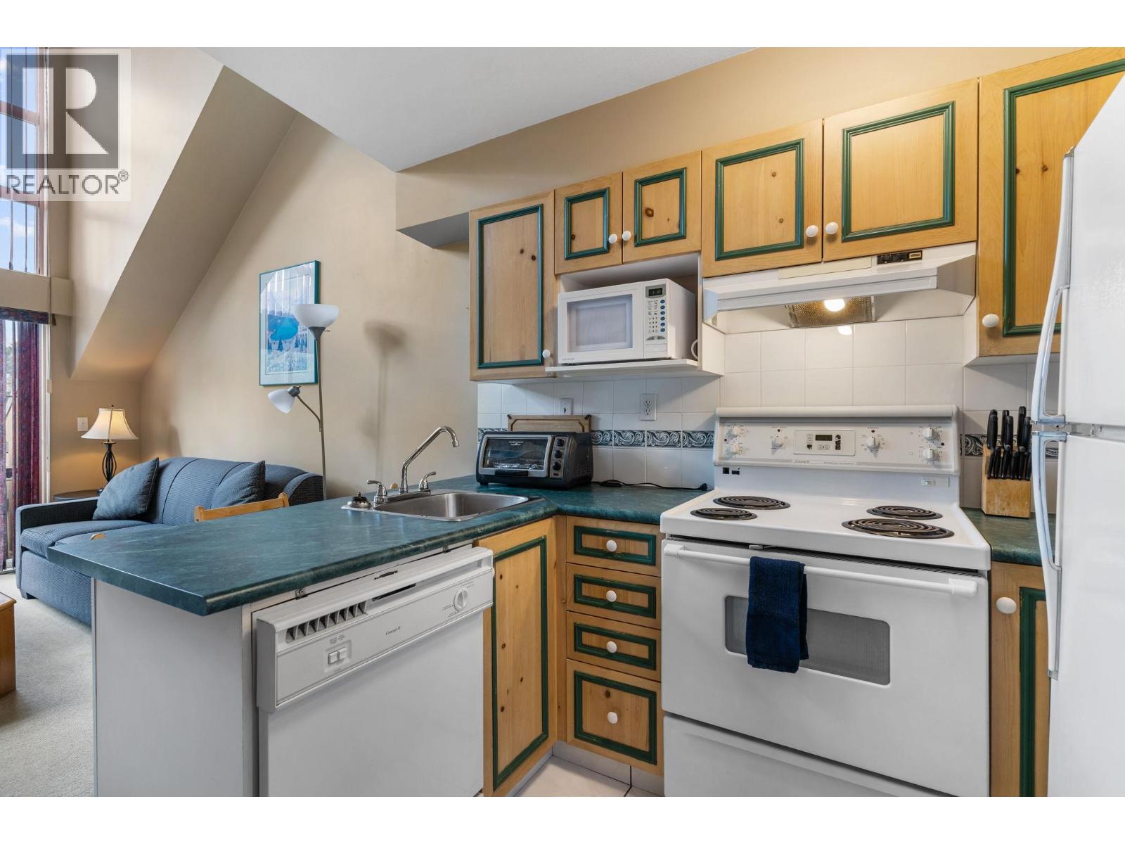 3185 Via Centrale Unit# 318, Kelowna, British Columbia  V1V 2A7 - Photo 7 - 10369361