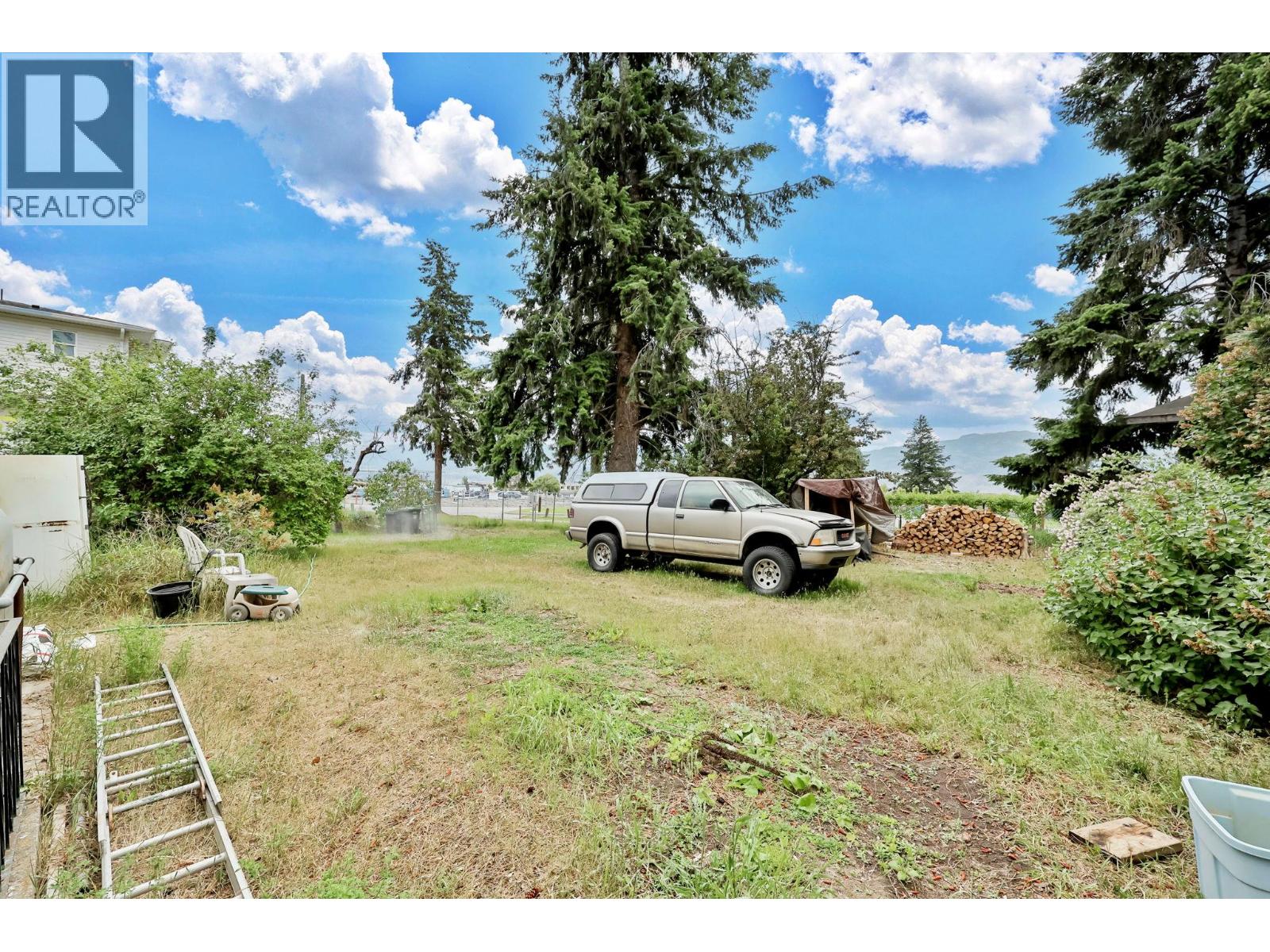 2571 & 2573 Hebert Road, West Kelowna, British Columbia  V4T 2J6 - Photo 6 - 10369433