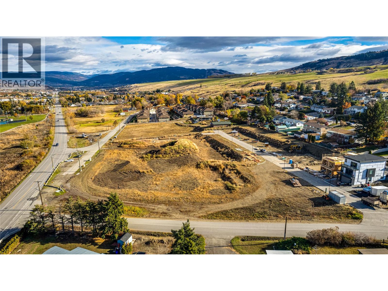 6758 Okanagan Avenue, Vernon, British Columbia  V1H 1M2 - Photo 10 - 10369400
