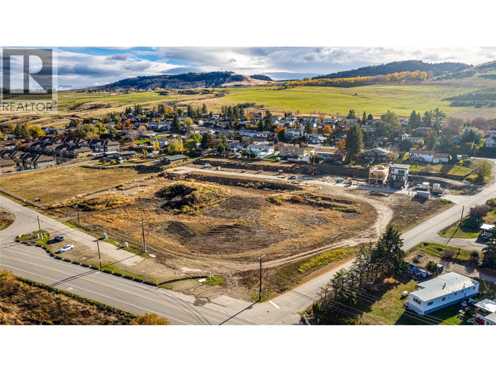 6758 Okanagan Avenue, Vernon, British Columbia  V1H 1M2 - Photo 9 - 10369400