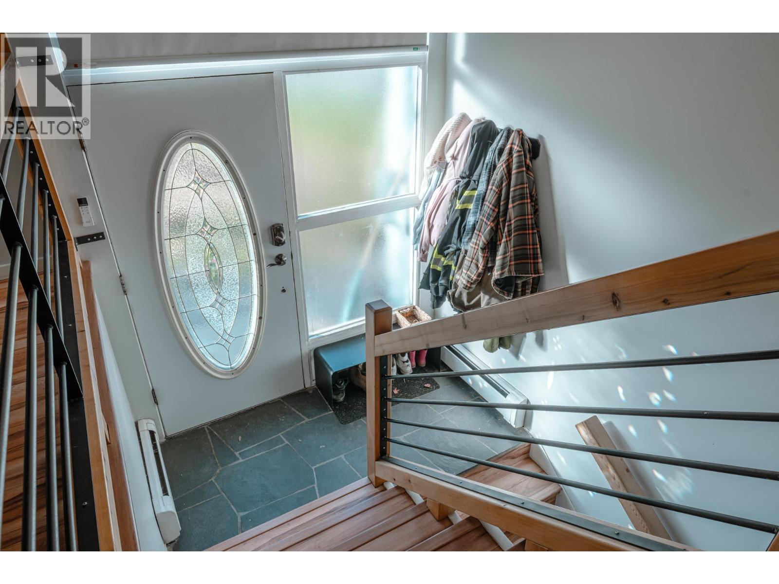 1840 Airport Way, Revelstoke, British Columbia  V0E 2S1 - Photo 11 - 10367127