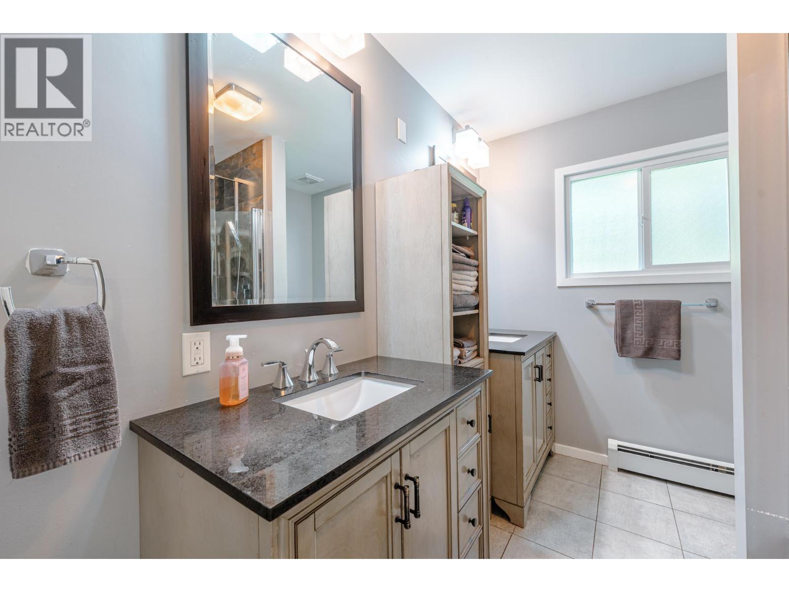 1840 Airport Way, Revelstoke, British Columbia  V0E 2S1 - Photo 22 - 10367127