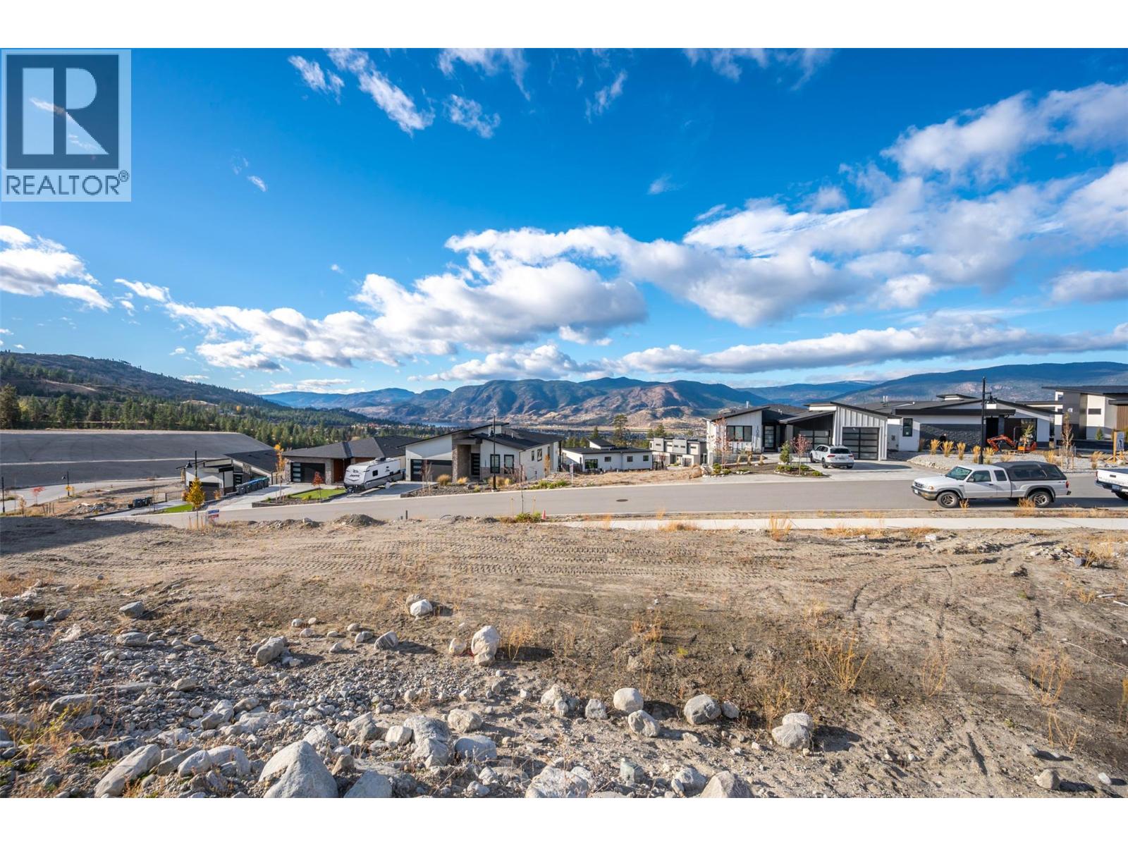 1084 Antler Drive, Penticton, British Columbia  V2A 0C9 - Photo 5 - 10368947